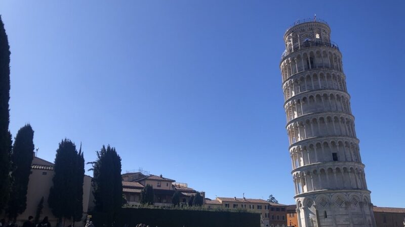 Italy family holiday in February: Carnival, Pisa, Pompeii and Naples